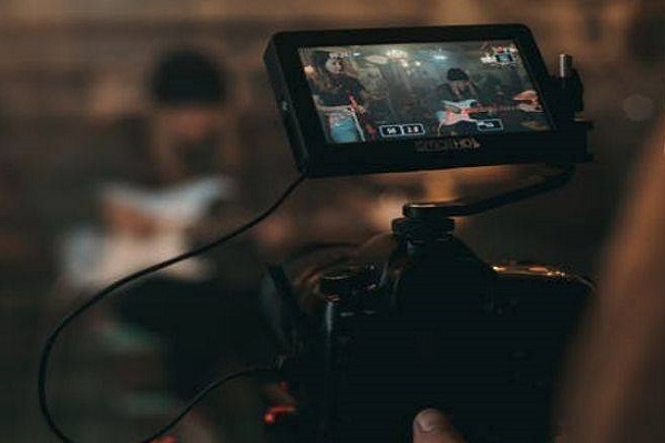 影視后期中的“包片”是阻礙行業(yè)發(fā)展的一大毒瘤